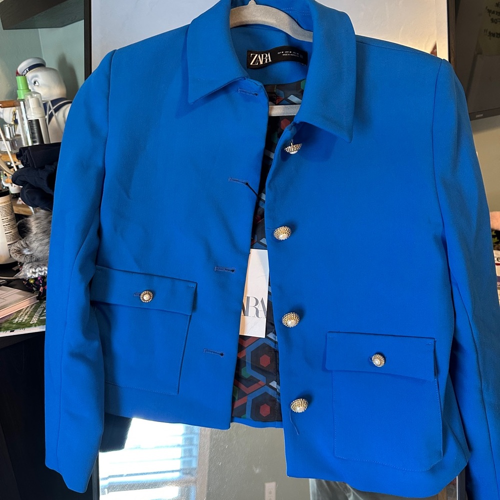 NWT Zara Cropped Royal Blue Pearl Button Down Blazer - Picture 3 of 13